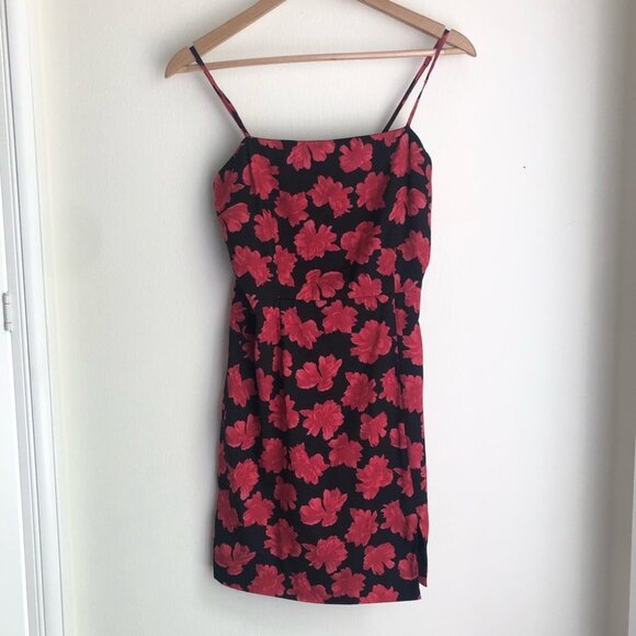 The East Order size XS Marcie Floral Mini Strappy Dress - Picture 3 of 8